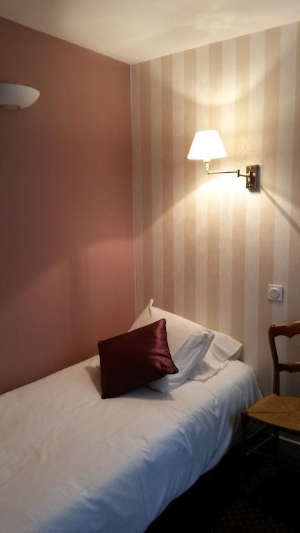 Hotel Rabelais Tours Exterior foto