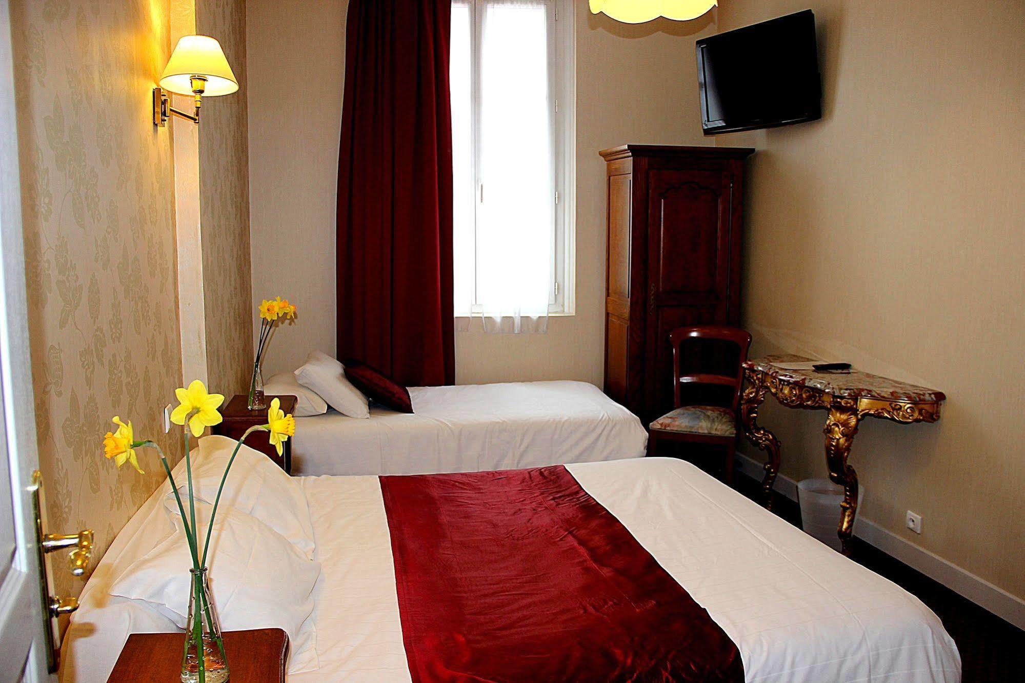 Hotel Rabelais Tours Exterior foto